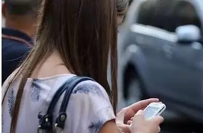 支付寶新騙局!收到4萬(wàn)轉(zhuǎn)賬 手上7萬(wàn)卻被騙光 支付寶新騙局!收到4萬(wàn)轉(zhuǎn)賬 手上7萬(wàn)卻被騙光