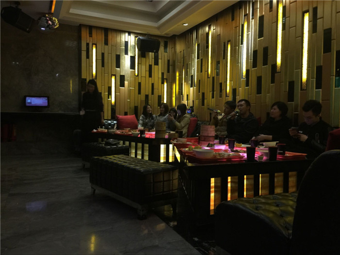 柯尼卡美能達(dá)復(fù)印機(jī)彩印記錄3月科頤壽星生日會(huì) 柯尼卡美能達(dá)復(fù)印機(jī)彩印記錄3月科頤壽星生日會(huì)