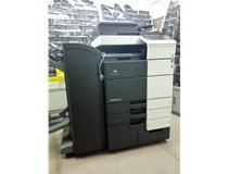 慶?？祁U給圖書館成功安裝柯尼卡美能達(dá)BH754e復(fù)印機(jī)